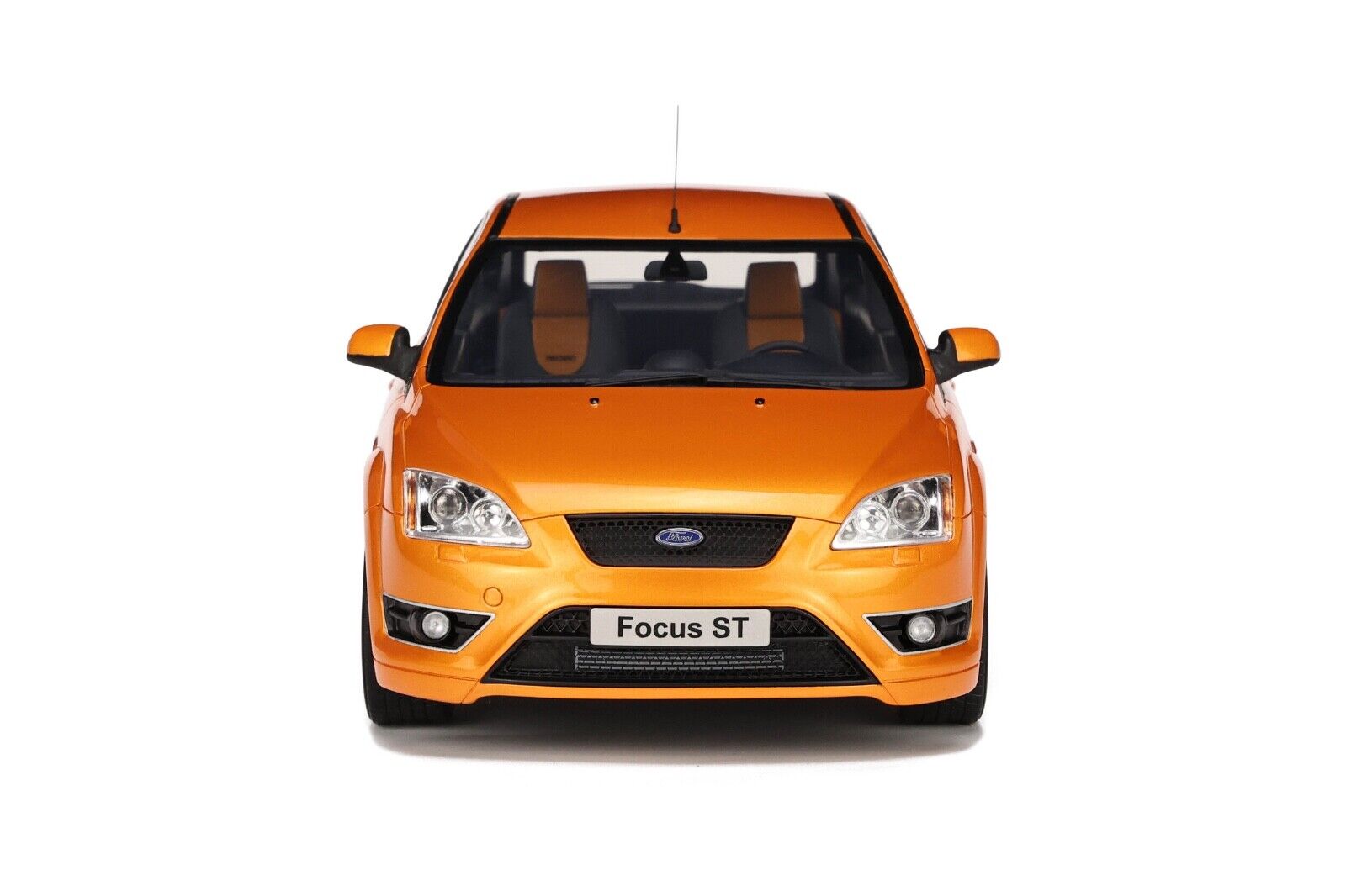 OTTO 1:18 Scale Resin Model Car - 2006 Ford Focus ST MK2 - Orange (OT961)