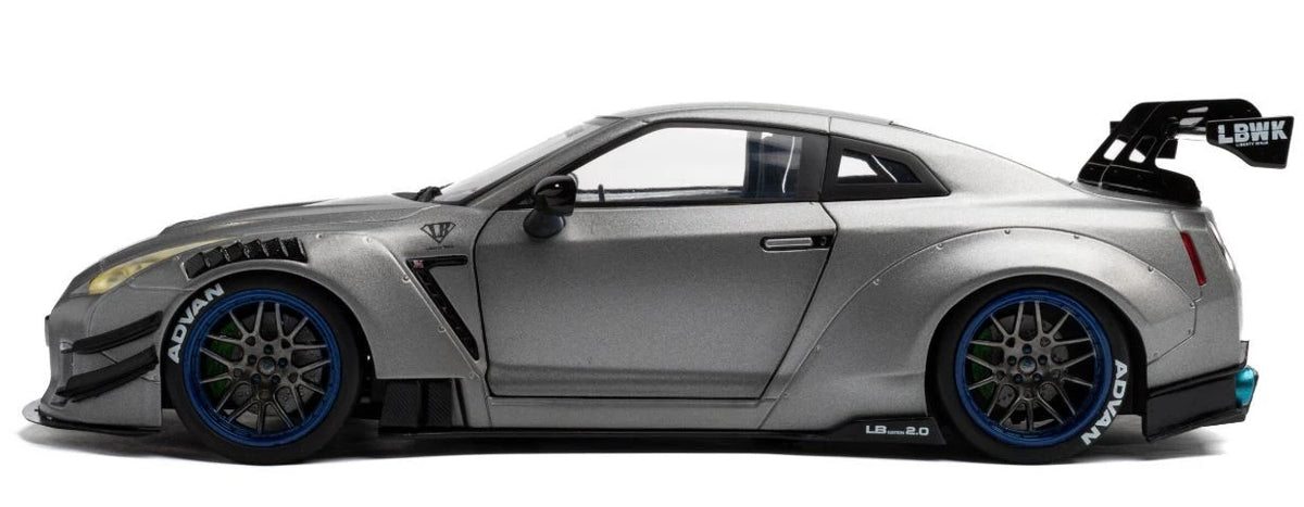 SOLIDO 1:18 Diecast, Nissan GT-R (R35) with Liberty Walk Body Kit 2.0, Silver 2 - S1805815