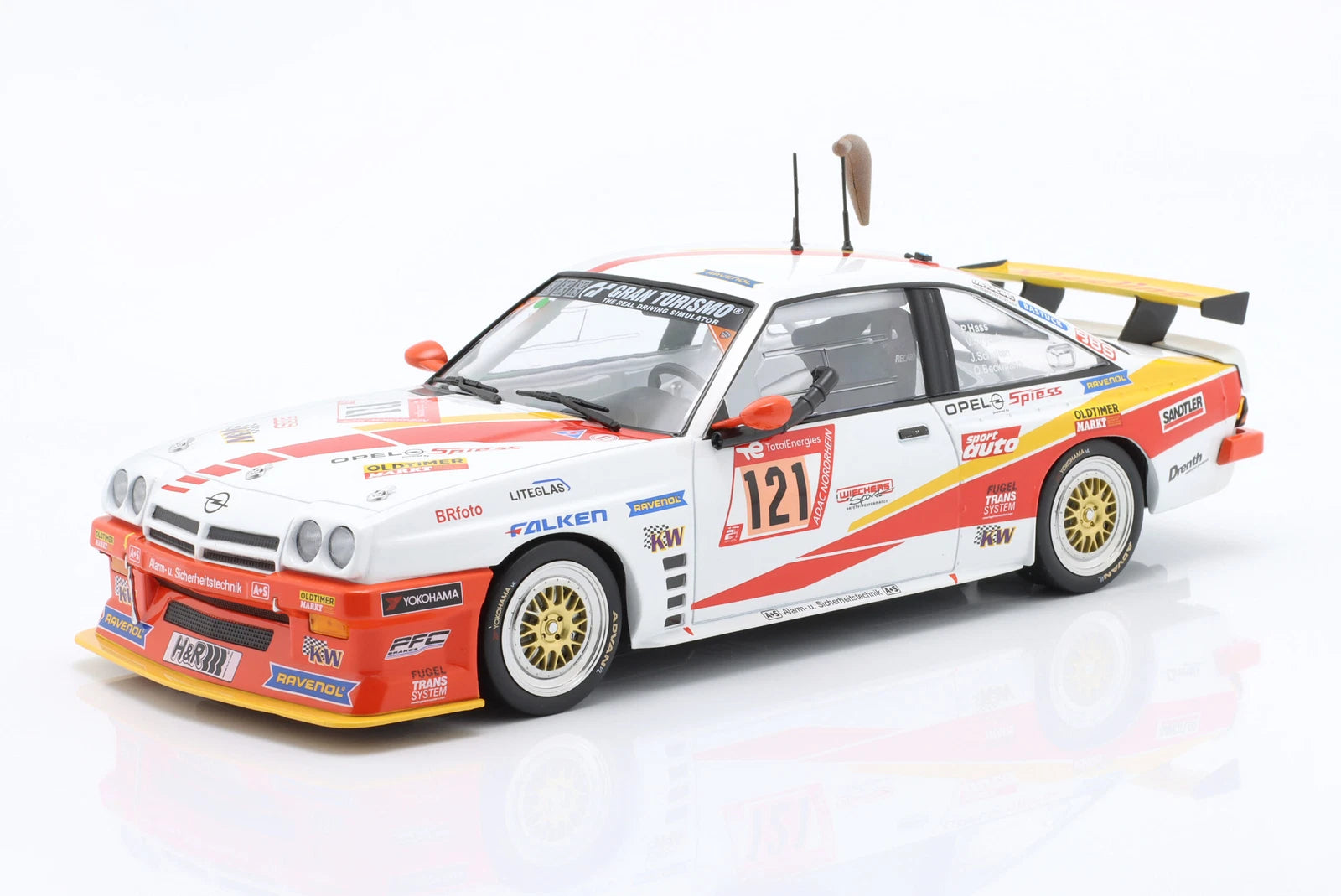 WERK 83 1:18 - Opel Manta #121 24h Nurburgring 2023 Beckmann/Hass/Strycek/Schulten - W18035001