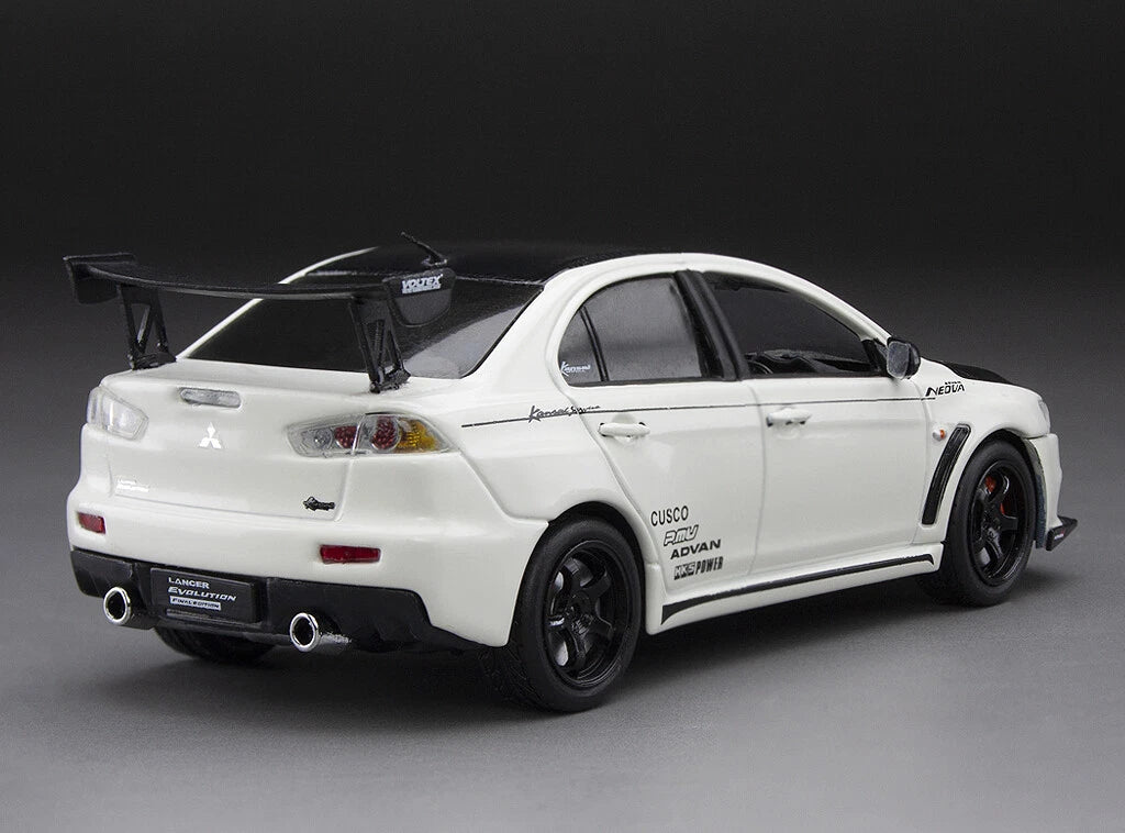 Vitesse 1:43 Scale Mitsubishi Lancer Evolution X - Pearl White - 29350