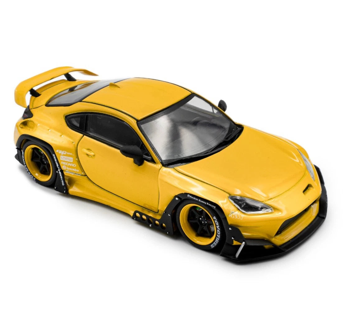 SOLIDO 1:43 Diecast, 2022 PANDEM TOYOTA GR86 ROCKET BUNNY, YELLOW - S4315101