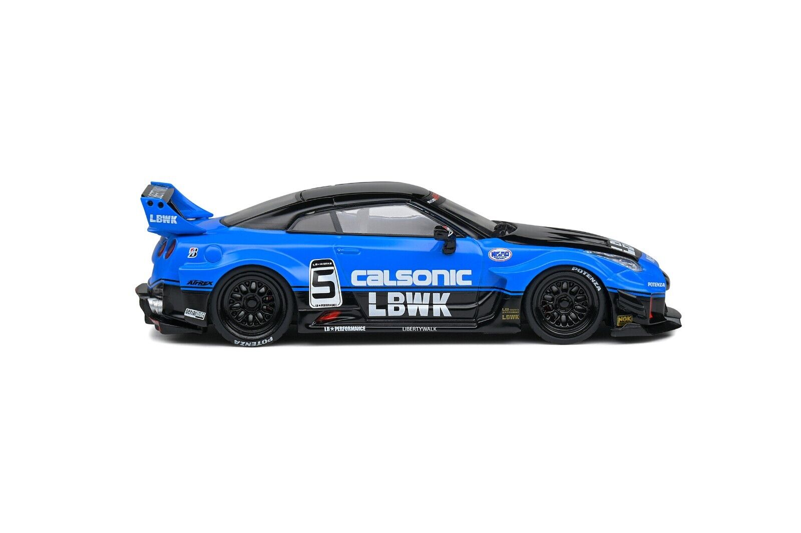 SOLIDO 1:43 Diecast Model Car, Nissan Skyline GT-R (R35) Silhouette Calsonic