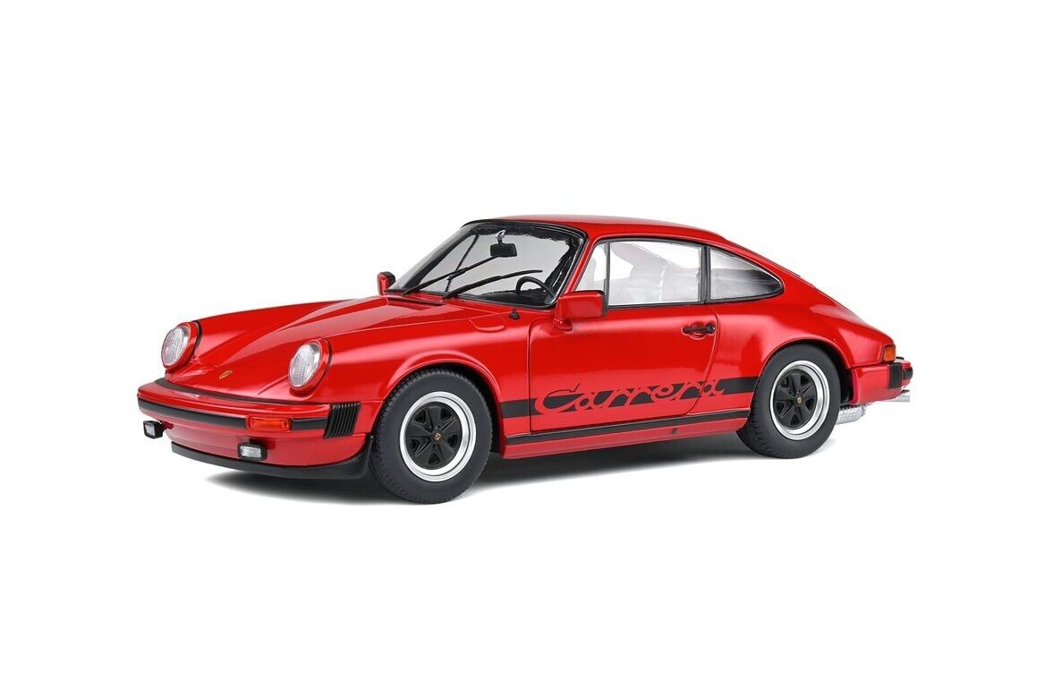 SOLIDO 1:18 Scale Diecast Model, 1977 Porsche 911 3.0 Carerra in red