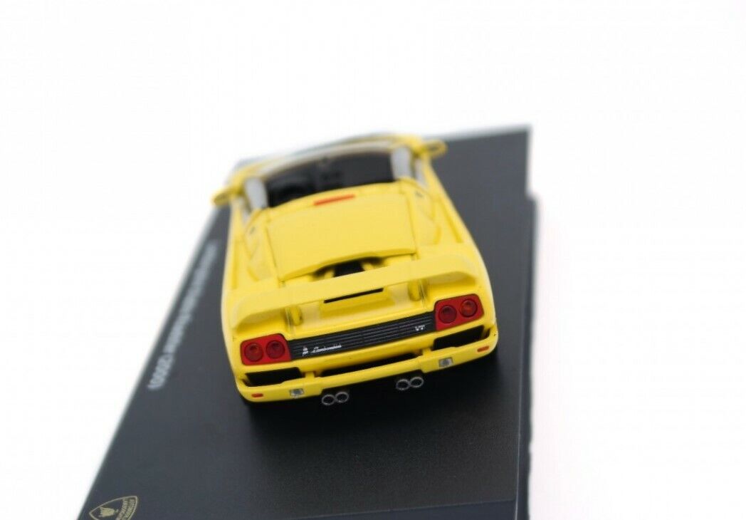 MAG 1:43 Scale Diecast Car Model Lamborghini Diablo Roadster 2000 in yellow