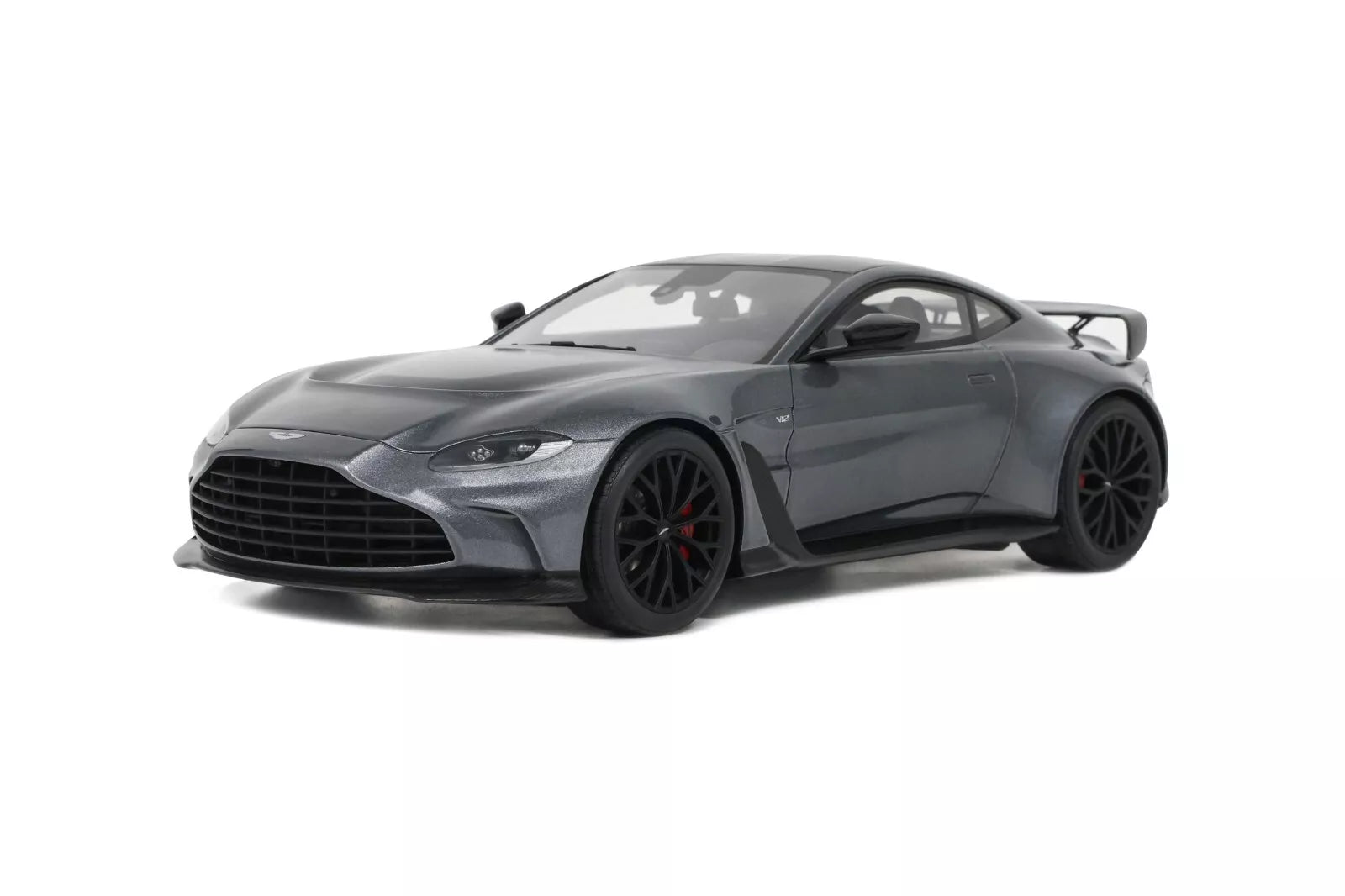 GT Spirit 1:18 Scale Resin Model, 2023 Aston Martin V12 Vantage - Magnetic Silver - GT443