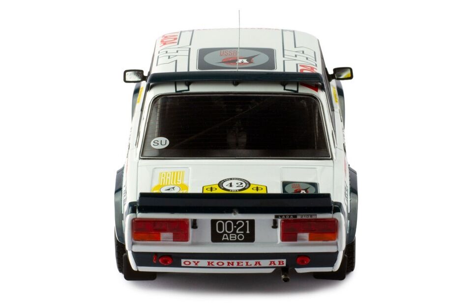 IXO 1:18 LADA 2105 VFTS #42 S.BRUNDZA - V.NEYMAN RALLY 1000 LAKES 1984