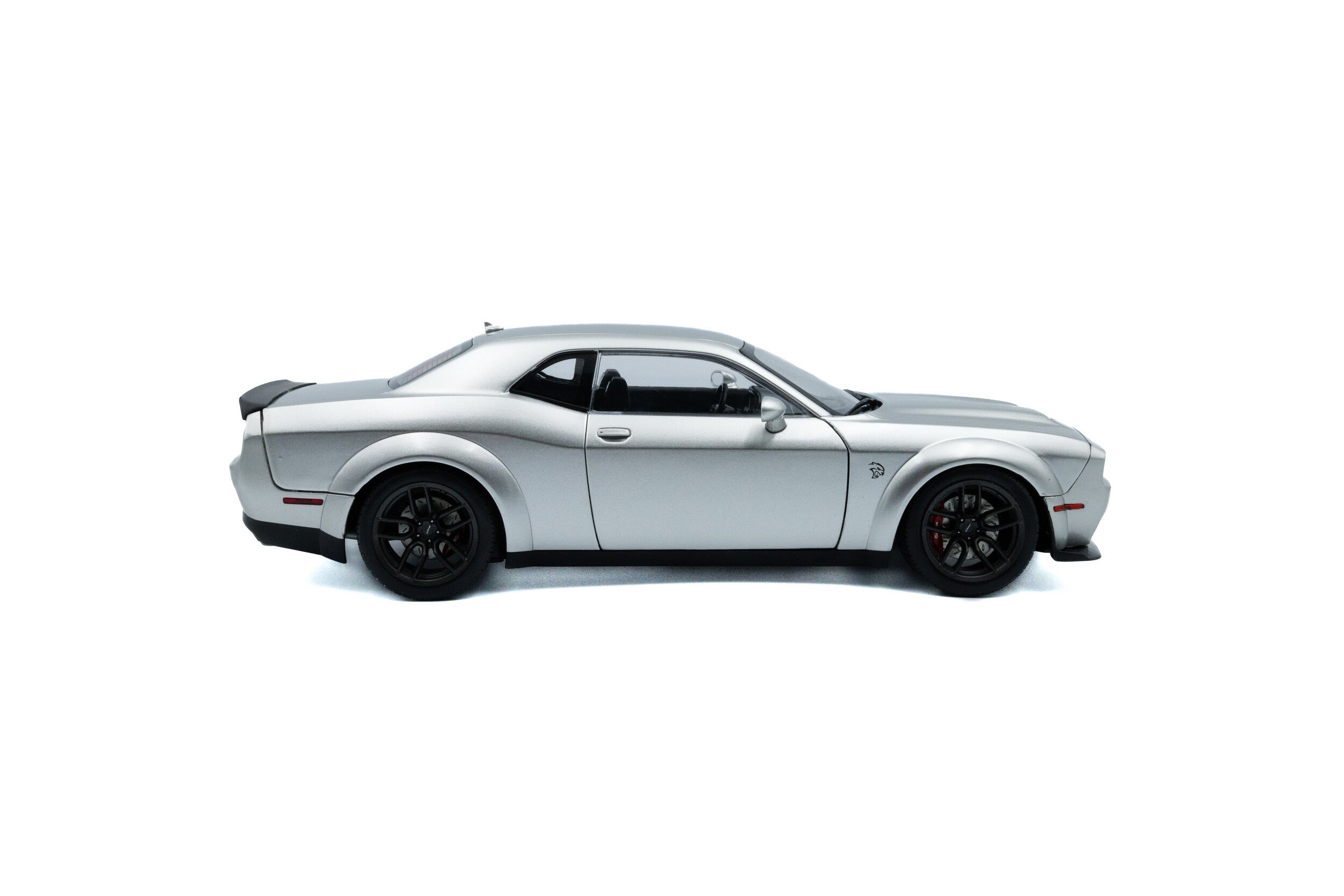 Solido 1:18 Diecast - 2023 Dodge Challenger SRT Hellcat Redeye Widebody, Triple Nickel - S1805711