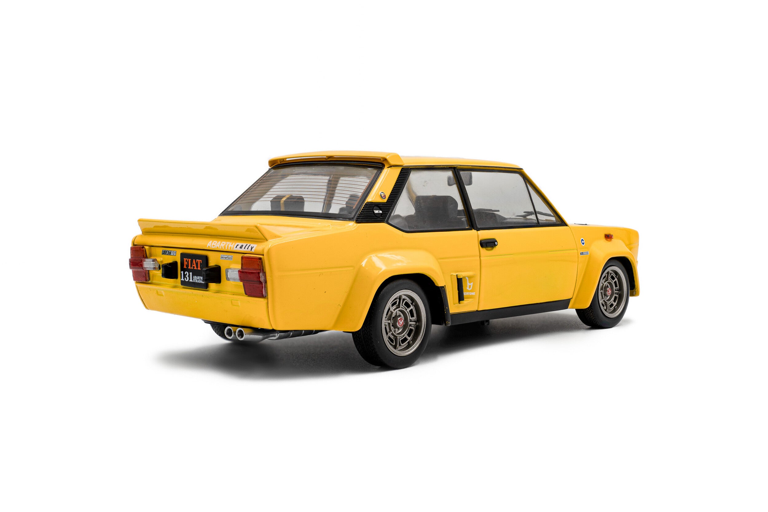 Solido 1:18 Diecast - 1980 Fiat 131 ABARTH, Yellow - S1806006