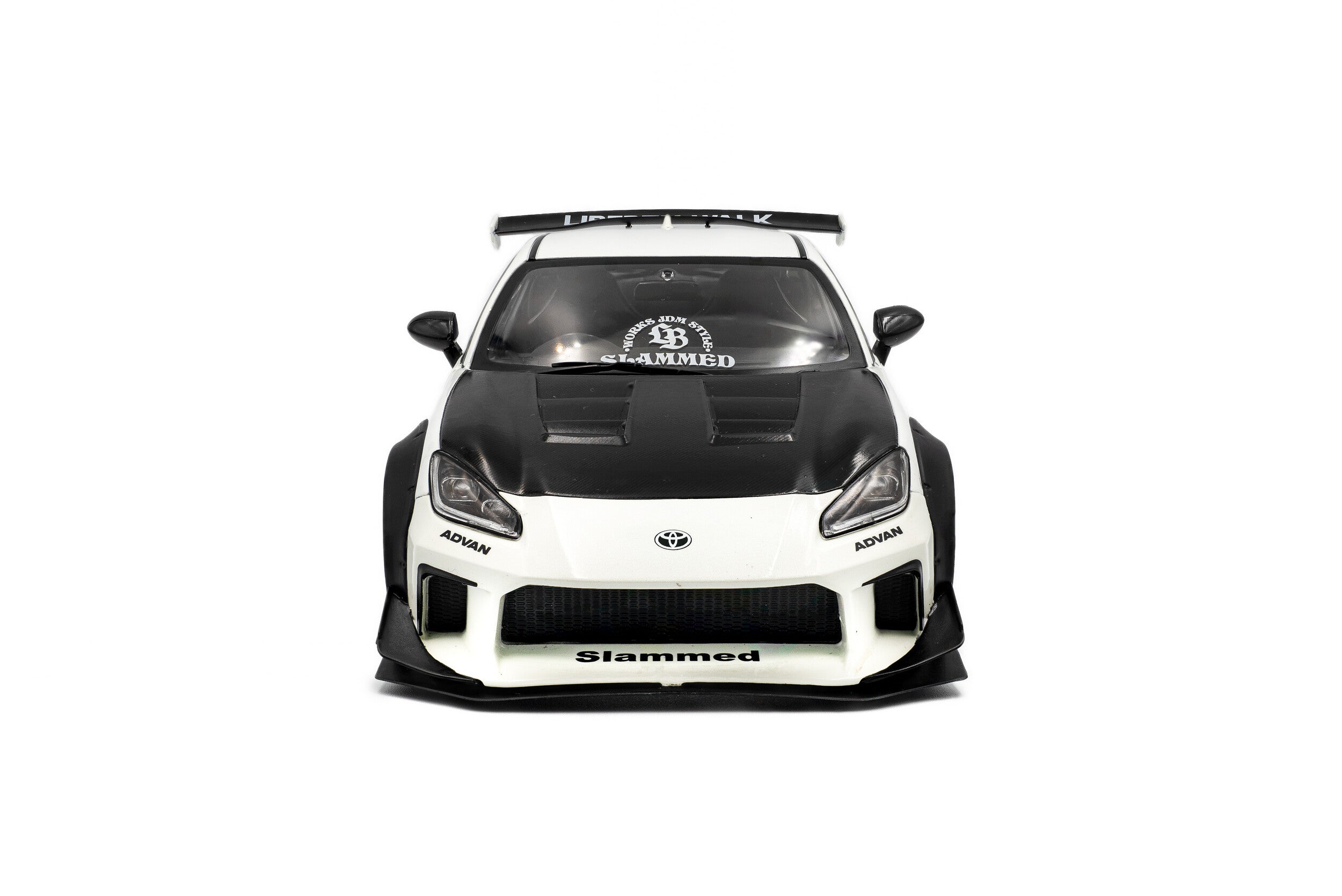 Solido 1:18 Diecast - Toyota GR86 LBWK BODY KIT, White - S1813602