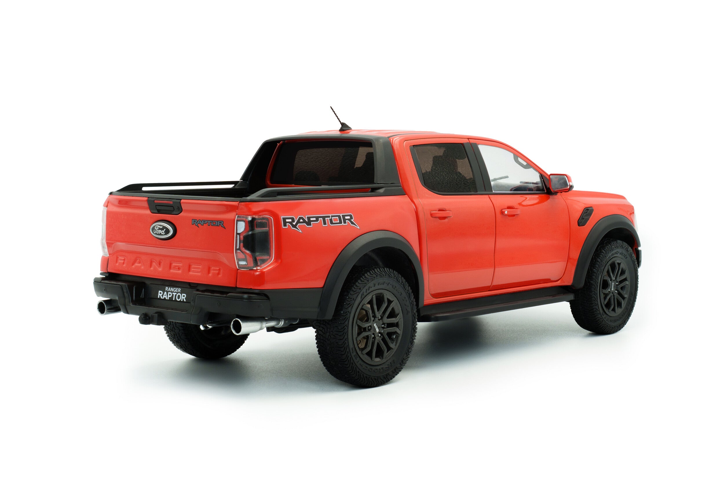 SOLIDO 1:18 Scale - 2024 Ford Ranger Raptor, Orange Raptor - S1813901