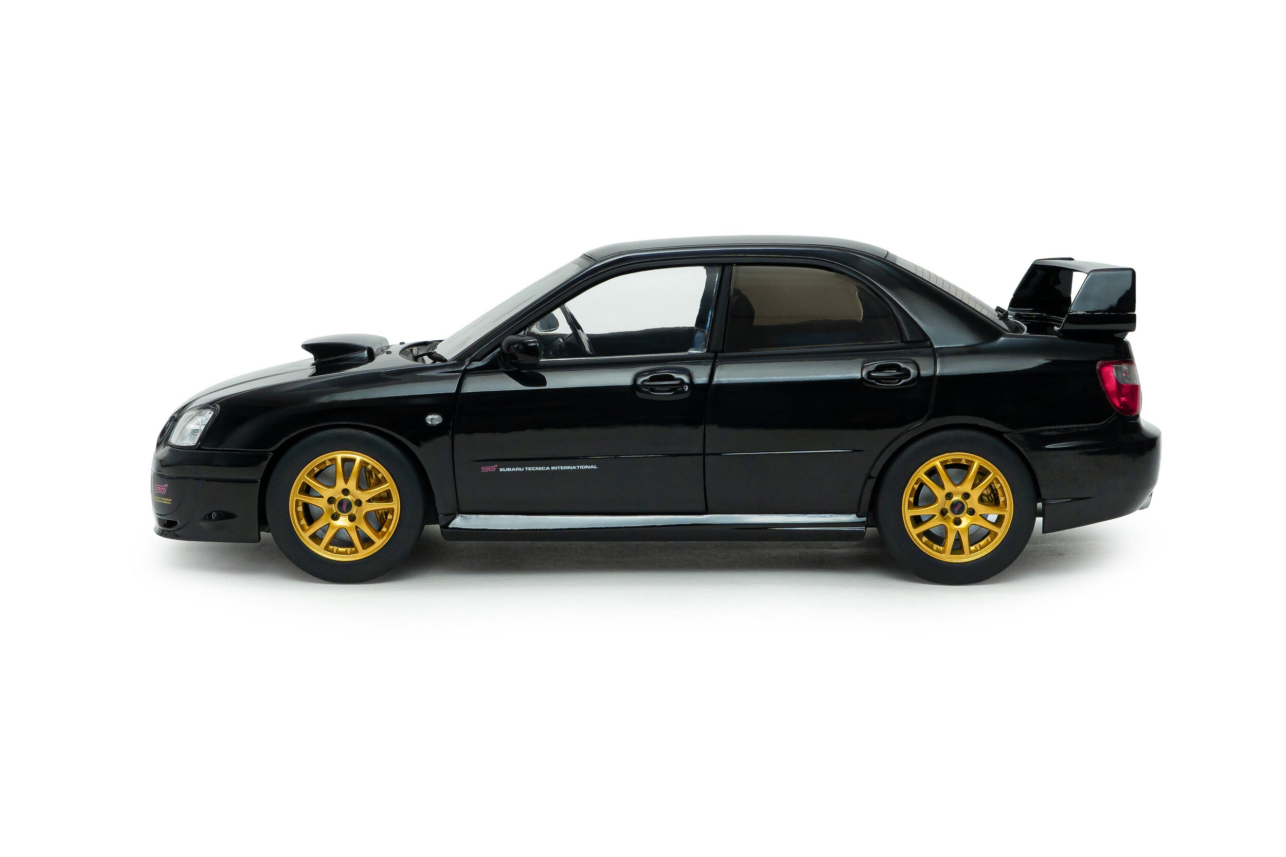 Solido 1:18 Diecast - 2004 Subaru Impreza WRX STi, Java Black Pearl - S1812305
