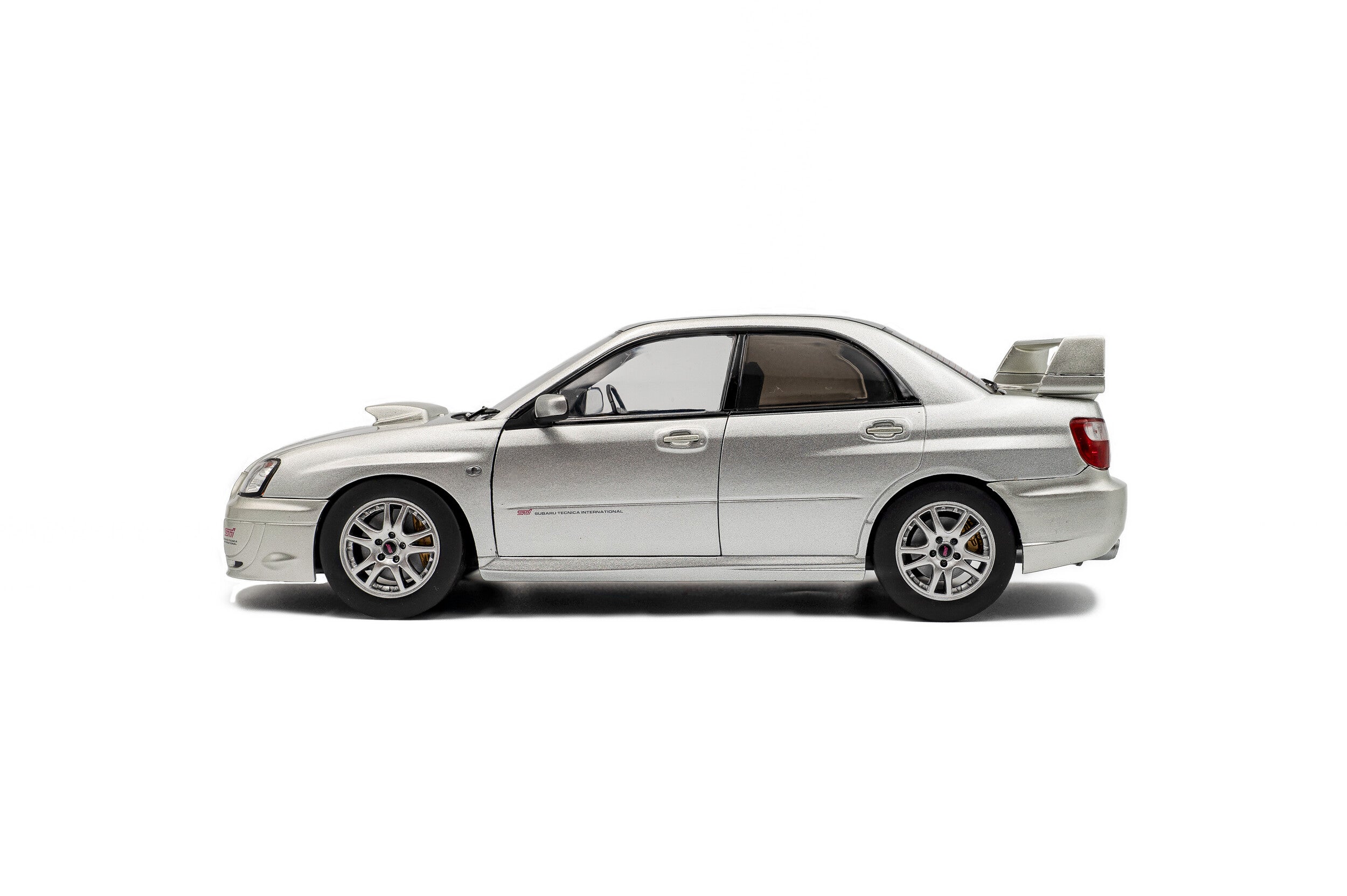 Solido 1:18 Diecast - 2003 Subaru Impreza WRX STi Premium, Silver Effect - S1812303