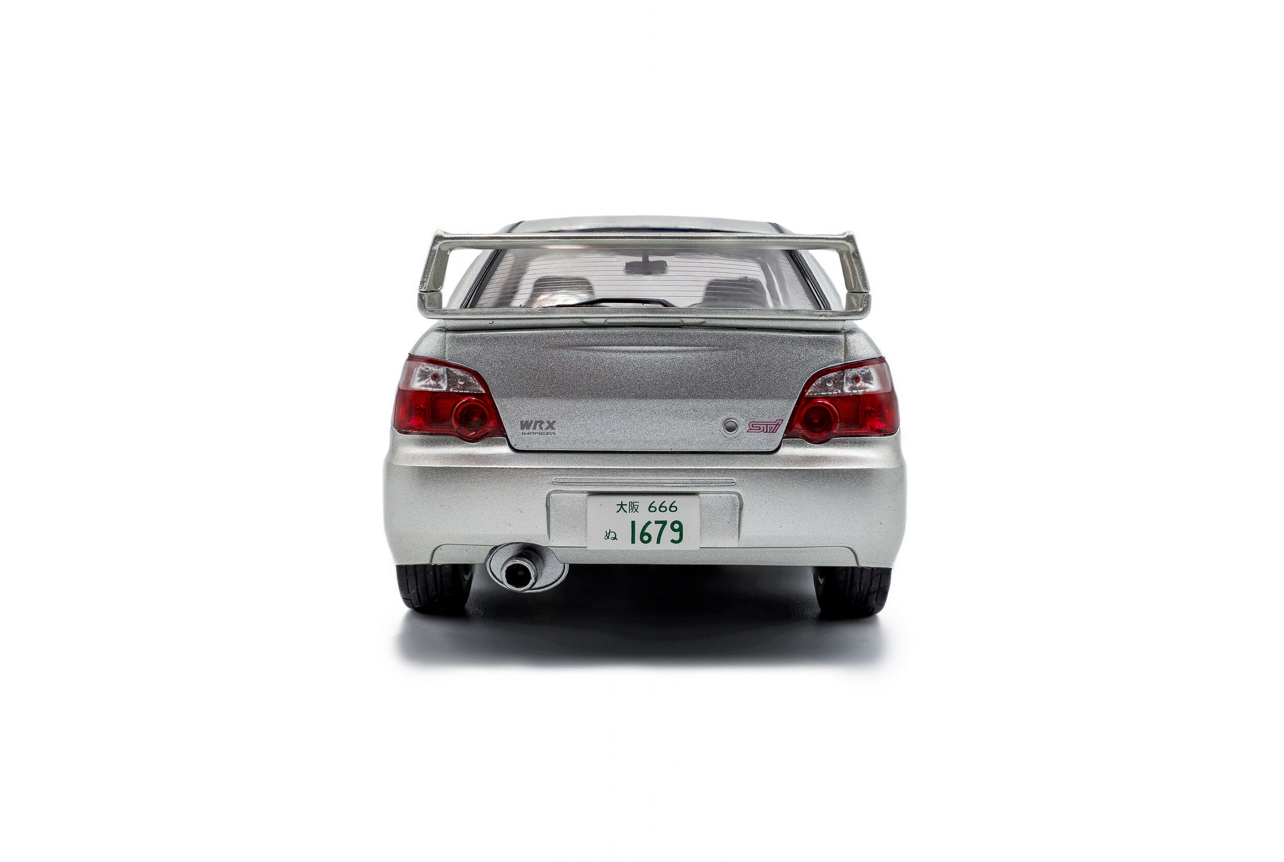 Solido 1:18 Diecast - 2003 Subaru Impreza WRX STi Premium, Silver Effect - S1812303
