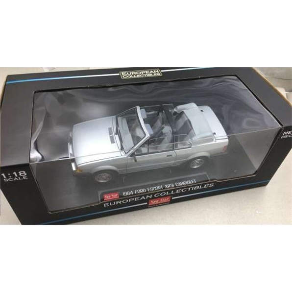 SUNSTAR 1:18 Scale - Ford Escort Mk3 XR3i Cabriolet in Silver - 4993