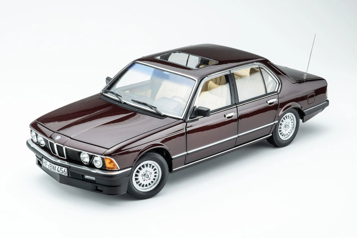 Touring Modelcars 1:18 Scale Diecast - 1984 BMW 745i E23 - Burgundy Red Metallic - 18023002