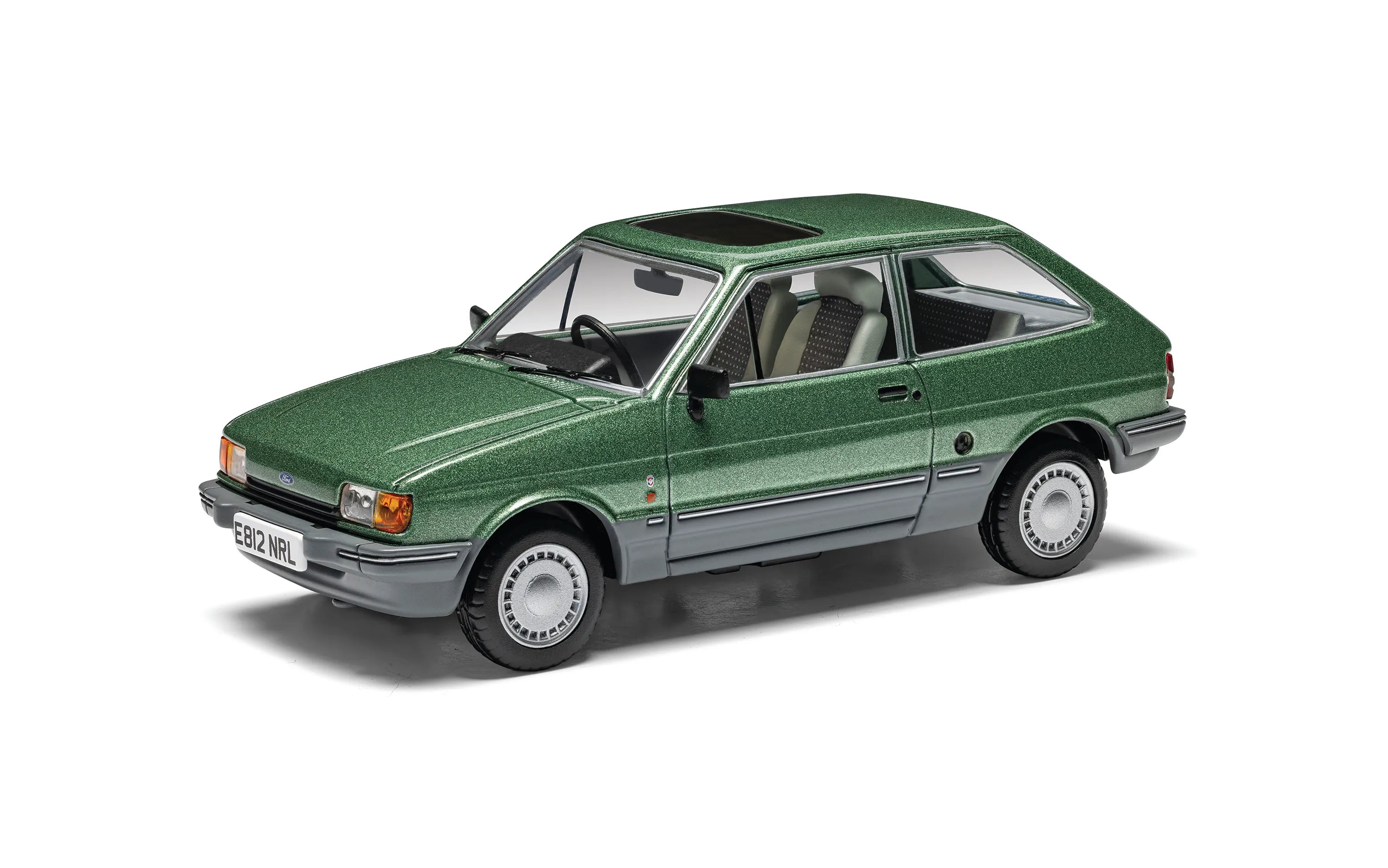 CORGI VANGUARDS 1:43 - 1988 Ford Fiesta Mk2 1.4 Ghia, Willow Green - VA14405